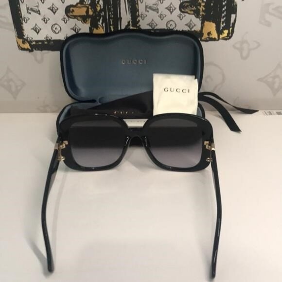 New Authentic Gucci GG1029SA 001 Black Square Sunglasses Grey Gradient Lenses - Picture 9 of 11